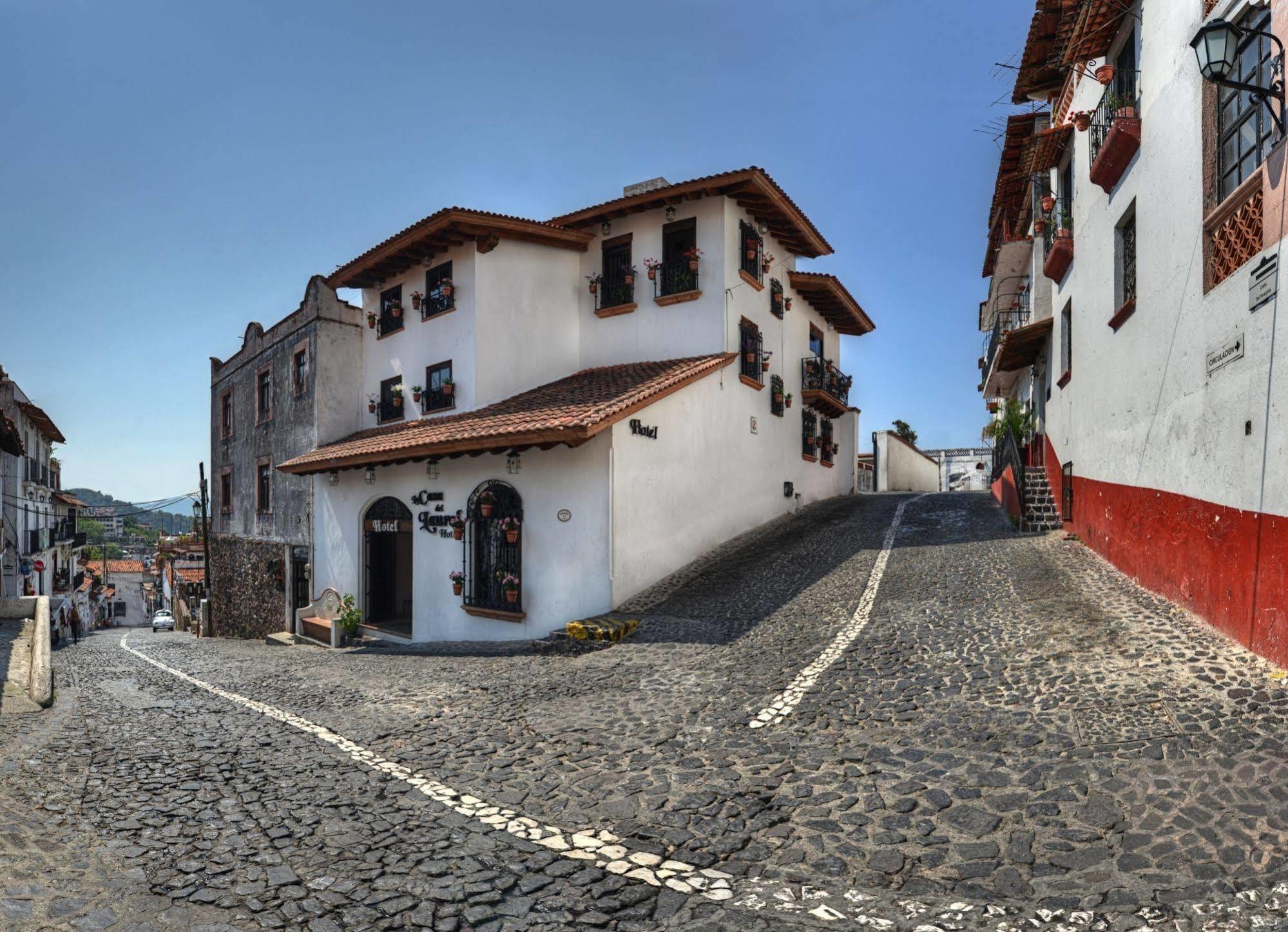 La Casa Del Laurel Hotel Taxco de Alarcon Bagian luar foto