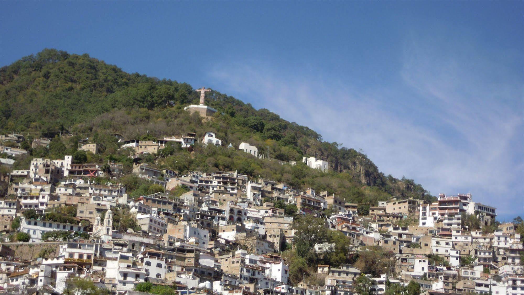 La Casa Del Laurel Hotel Taxco de Alarcon Bagian luar foto